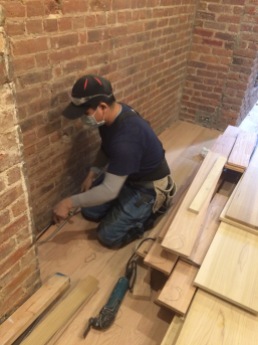 #Mamais workforce installing #hardwood #flooring. What's your next #project? Call us today! bit.ly/1gcjWeK